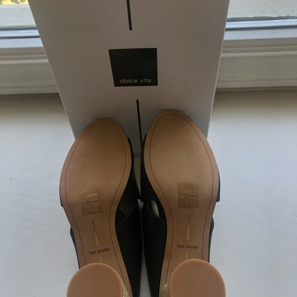 Dolce Vita Crisscross Javi in Black Leather. NWT. - Picture 4 of 7